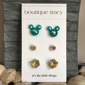 Trio Dainty Earrings IT’S THE LITTLE THINGS Card